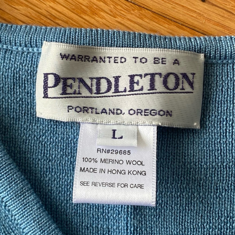 Women’s Large Wool Pendleton Blue Button Cardigan - image 4